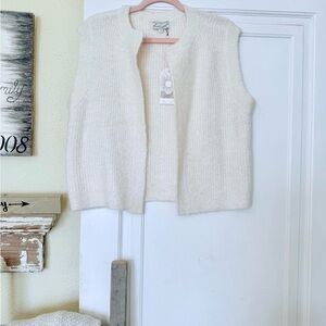 Women's Cream Sweater Vest